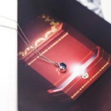 에브게니아 목걸이